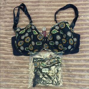 BNWT Adore Me size 38DDD navy embroidered bra and panty set